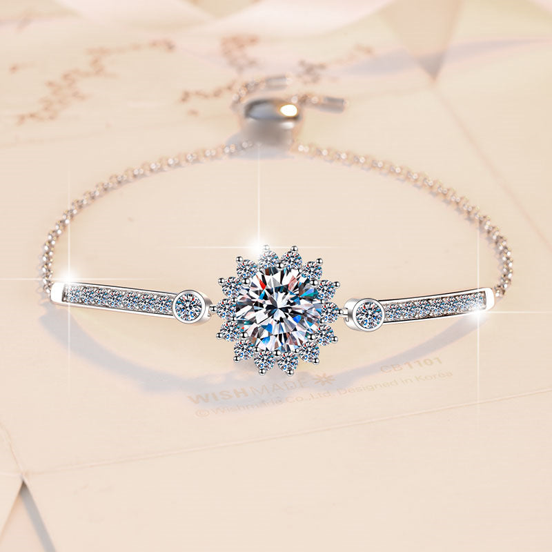 925 Sterling Silver Bracelet European and American Popular Sunflower 5 Carat Moissanite Jewelry