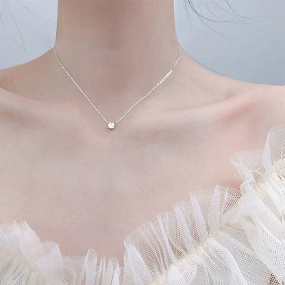 Single Diamond Necklace for Women Niche Design
