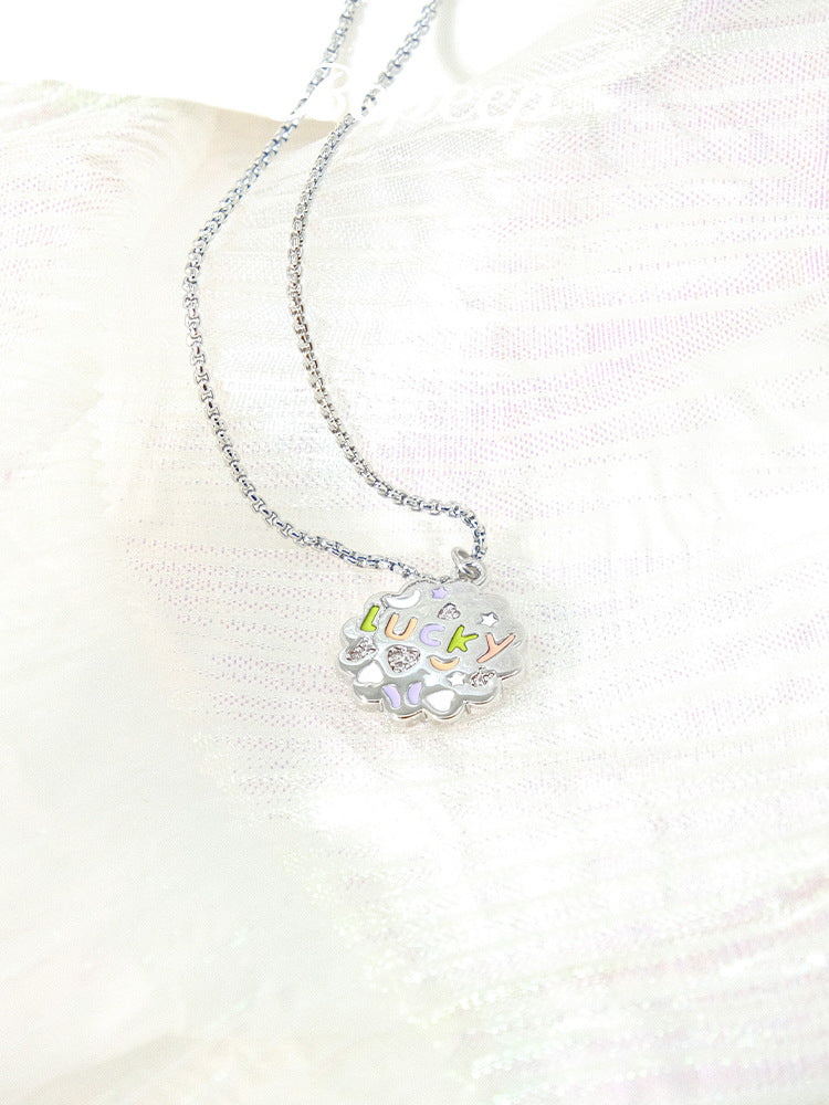 Lucky Flower Letter Lucky Necklace for Women Chain Pendant Wholesale