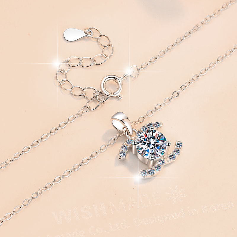 S925 Silver Moissanite Pendant Clavicle Chain Fashion Versatile Jewelry  High-End Pure Silver Necklace
