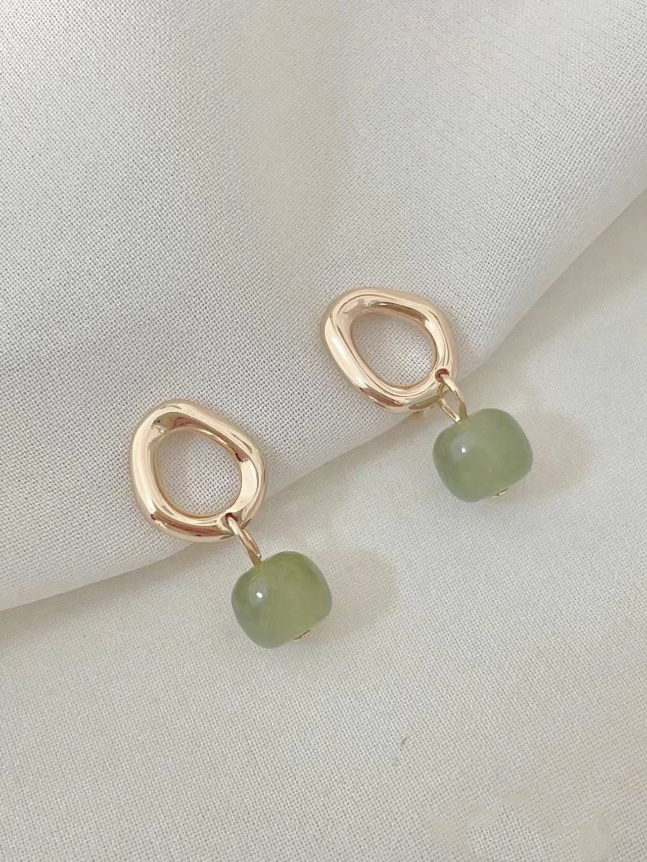 Hetian Jade Yang Green Earrings for Women New Chinese Style