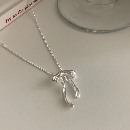 Ballet Style Bow Necklace for Women Fashion Niche Design