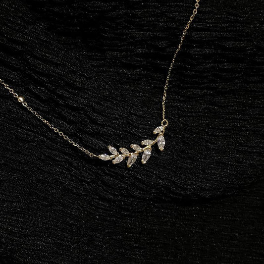 Leaf Sparkling Diamond Wheat Spike Necklace for Women