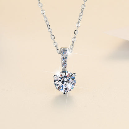 Live Cross-Border Hot-Selling Moissanite Necklace Elegant Versatile Light Luxury High-End Feel Women's S925 Sterling Silver Collarbone Chain