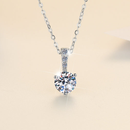 Live Cross-Border Hot-Selling Moissanite Necklace Elegant Versatile Light Luxury High-End Feel Women's S925 Sterling Silver Collarbone Chain