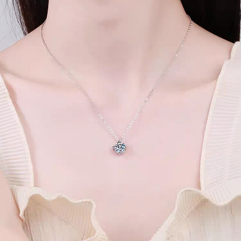 S925 Sterling Silver Clavicle Chain Classic Four-Prong One Carat Fashion Simple Pendant Moissanite Necklace for Women
