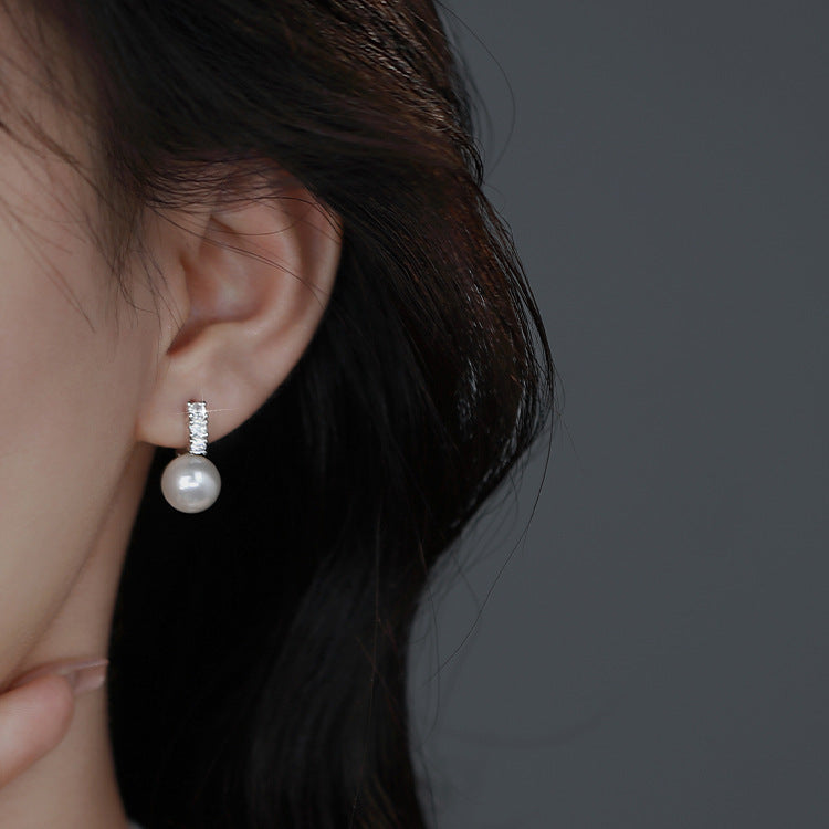 Three Diamond Pearl Earrings for Women Fashionable