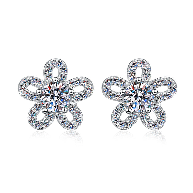 S925 Sterling Silver Earrings Floral Five-Leaf Clover Micro Pave Niche Design High-End Moissanite Women's Earrings