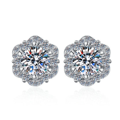 S925Sterling Silver Earrings for Women, Plum Blossom Earrings, New European and American Fashion, Cross-Border Source, Moissanite Earrings, Wholesale from Manufacturer