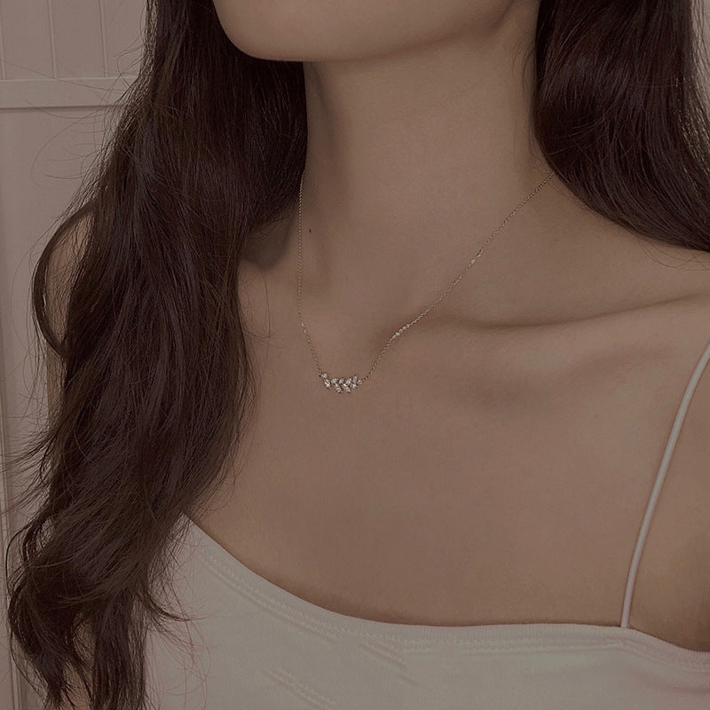 Leaf Sparkling Diamond Wheat Spike Necklace for Women