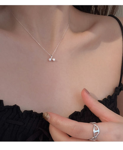 Korean Version Niche Design Small Cherry Pearl Necklace