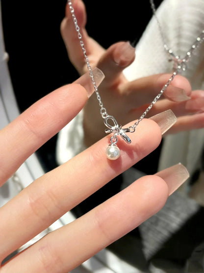 Pearl Bow Necklace for Women Fashionable Chain