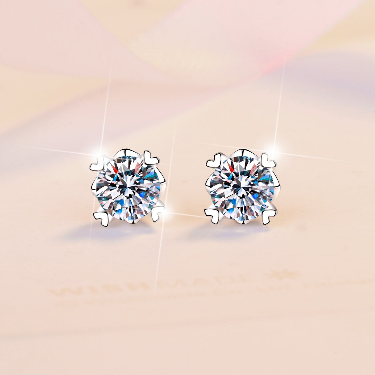 Snowflake Four-Claw S925 Sterling Silver Earrings for Women, Exquisite and Simple Personality, PT950 Plated Earrings with Moissanite