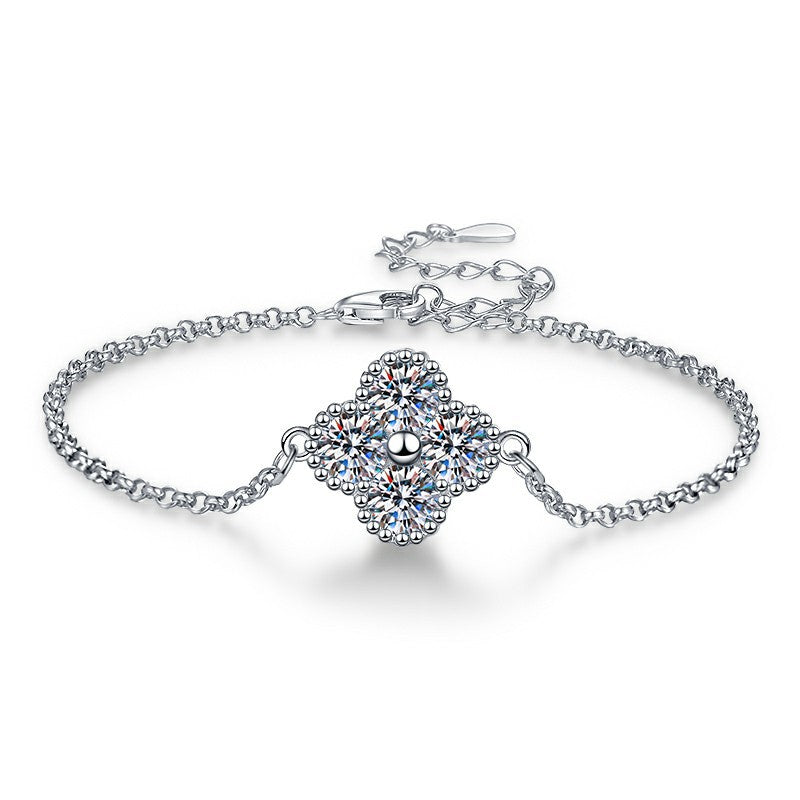 Four-leaf Clover Bracelet Korean Fashion European and American Hot-selling Moissanite Jewelry High-end S925 Silver Jewelry Wholesale Cross-border