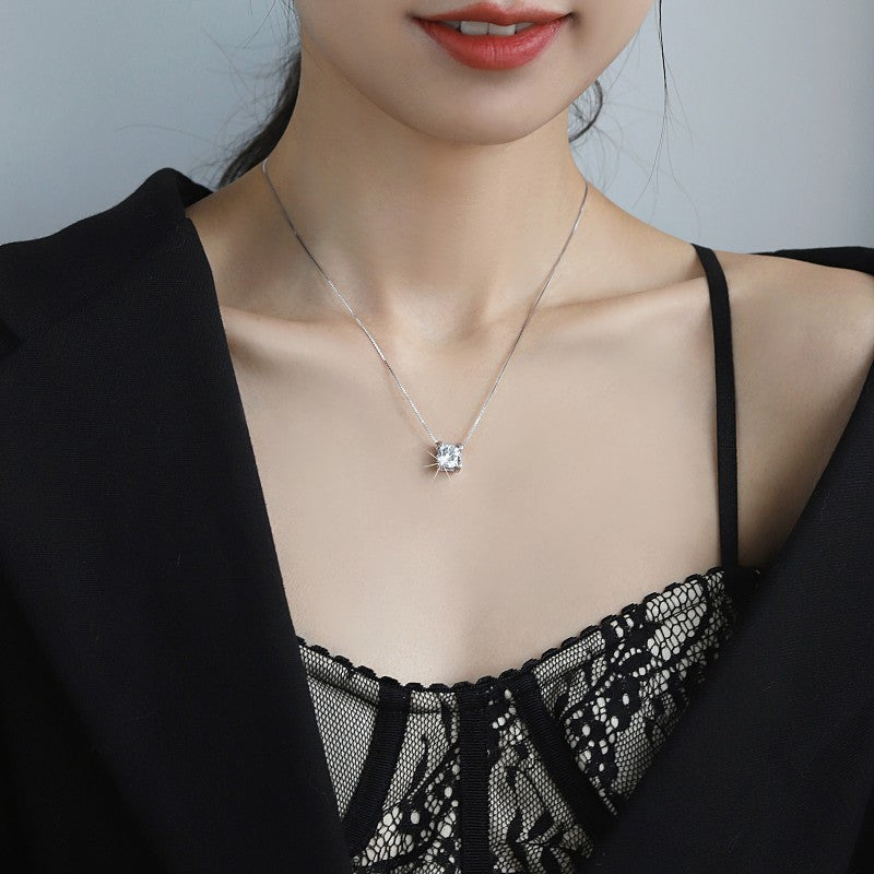 S925 Sterling Silver Women's Necklace Moissanite Bull Head Vintage Pendant GRA Hot Sale Ins Jewelry Wholesale Rococo Style