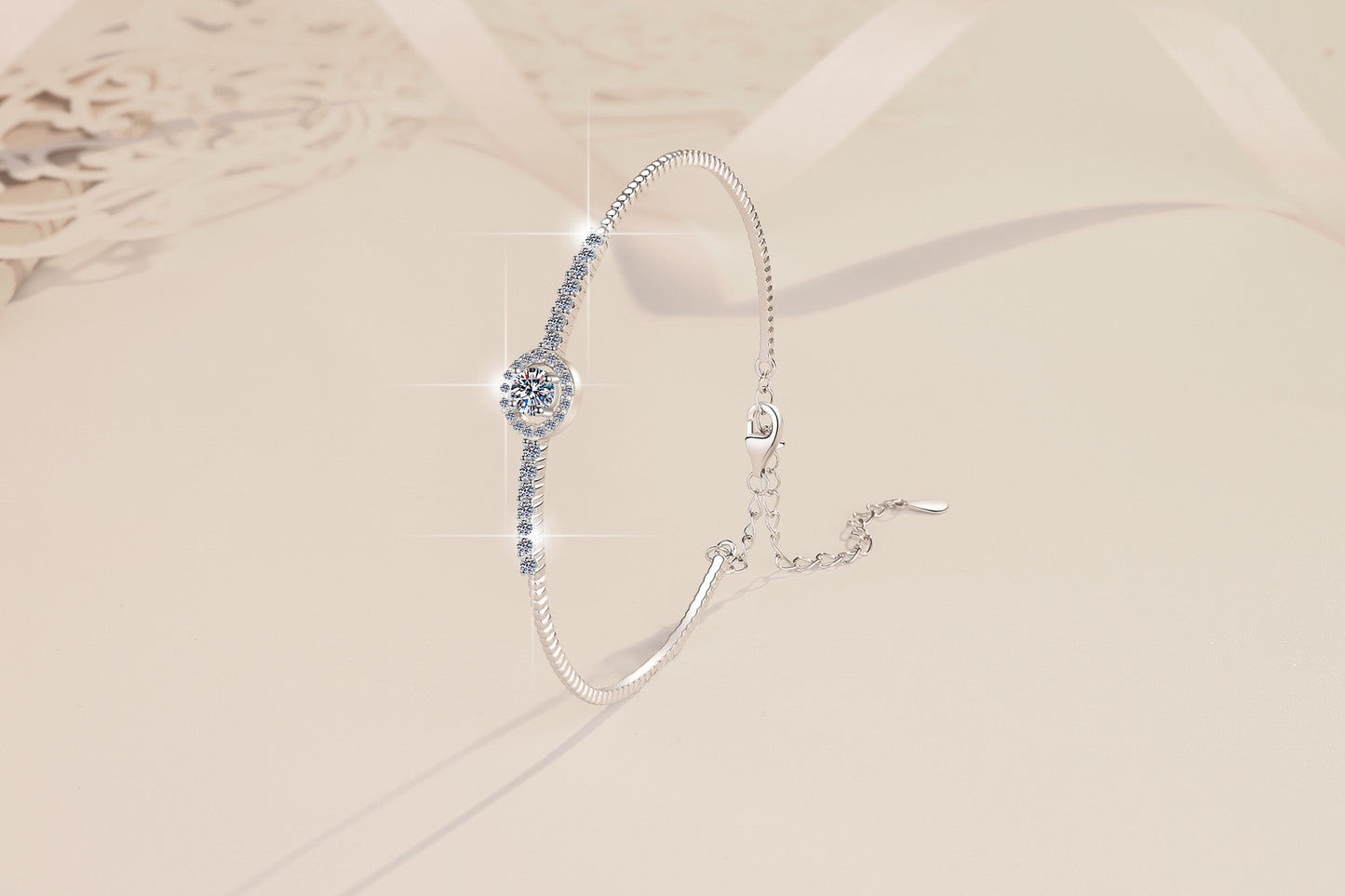 Moissanite Bracelet Plated PT950 Round Gra Elegant Live Streaming Manufacturer Wholesale Cross-Border Bracelet S925 Sterling Silver Bangle