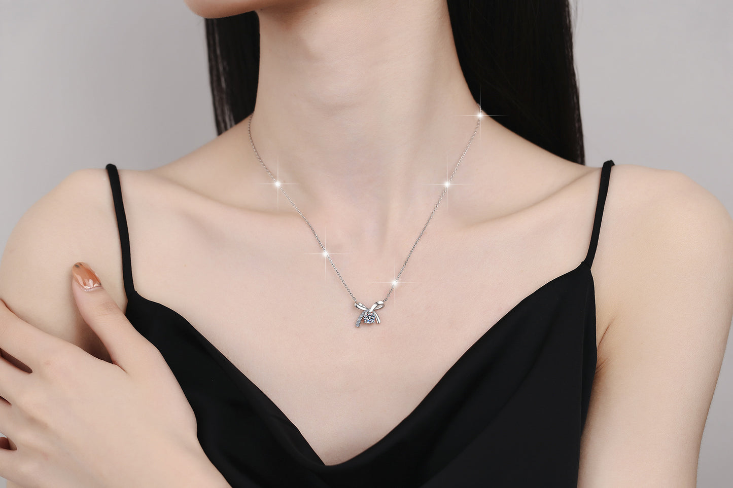 S925 Sterling Silver Necklace for Women with Bowknot Chain, High-end Fashion Jewelry Manufacturer, Moissanite Pendant Wholesale Cross-border