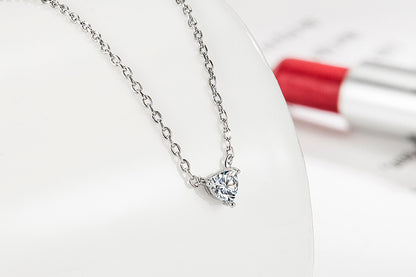 Single Diamond Heart Necklace for Women Student Hear