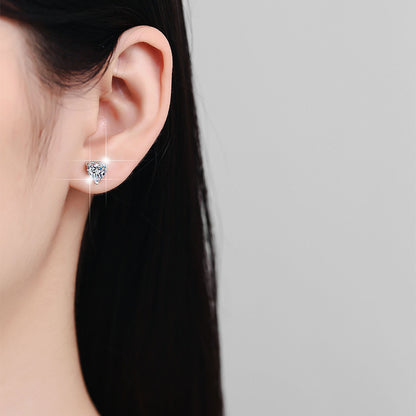 S925 Sterling Silver Earrings for Women Fashion Heart-Shaped Screw Thread Earrings One Carat Moissanite Jewelry