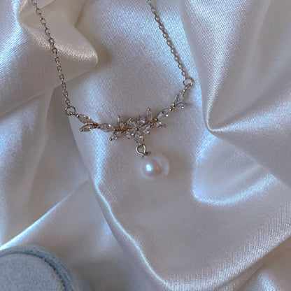 Zircon Flower Branch Pearl Necklace for Women
