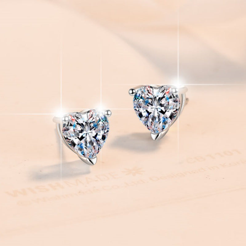 S925 Sterling Silver Earrings for Women Fashion Heart-Shaped Screw Thread Earrings One Carat Moissanite Jewelry