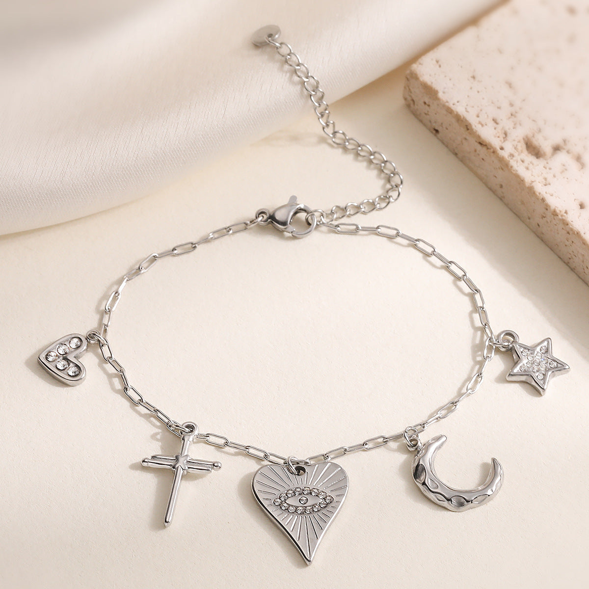 Vintage 18K Gold Plated Devil's Eye Pendant Bracelet for Women, Unique Stainless Steel Jewelry