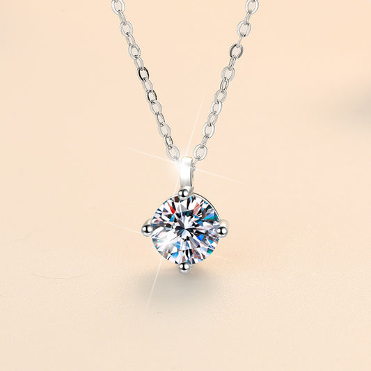 S925 Sterling Silver Clavicle Chain Classic Four-Prong One Carat Fashion Simple Pendant Moissanite Necklace for Women