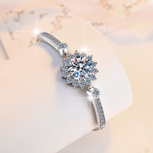 925 Sterling Silver Bracelet European and American Popular Sunflower 5 Carat Moissanite Jewelry