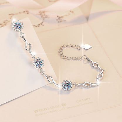 S925 Sterling Silver Bracelet for Women Fashionable High-end Six-claw Snowflake Pendant Korean Style Bangle