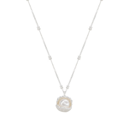Pearl Shell Necklace for Women, Light Luxury