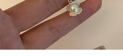 Pearl Shell Necklace for Women, Light Luxury