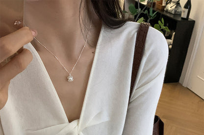 Pearl Shell Necklace for Women, Light Luxury