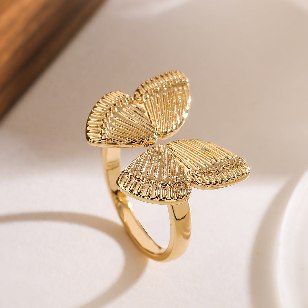 Vintage Copper Plated 18K Gold Butterfly Shape Open Ring for Women, Niche High-end Personality Ring