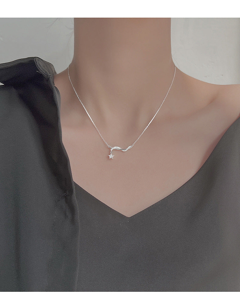 Twisted Pentagram Necklace for Women Fashionable