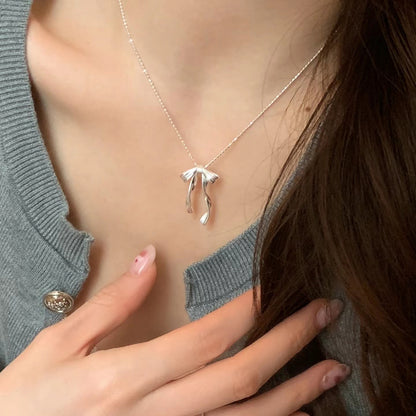 Ballet Style Bow Necklace for Women Fashion Niche Design