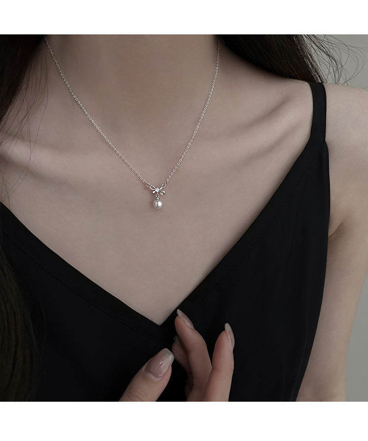 Pearl Bow Necklace for Women Fashionable Chain
