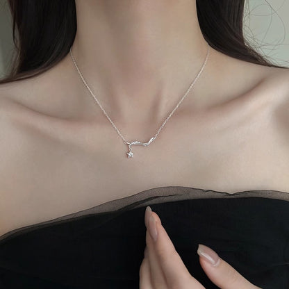 Twisted Pentagram Necklace for Women Fashionable