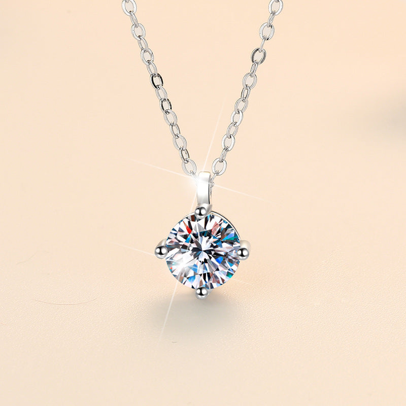 S925 Sterling Silver Clavicle Chain Classic Four-Prong One Carat Fashion Simple Pendant Moissanite Necklace for Women