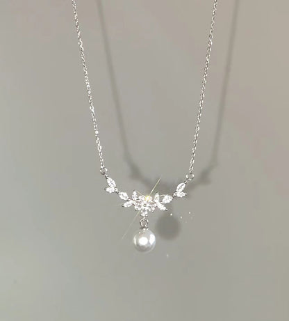 Zircon Flower Branch Pearl Necklace for Women