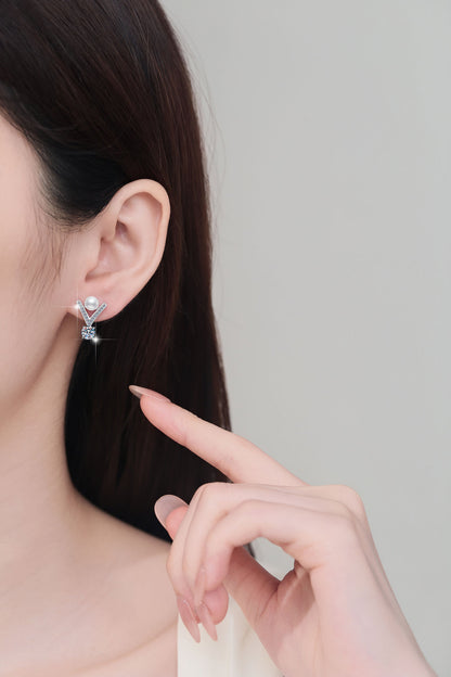Sterling Silver Earrings V-Shaped Freshwater Pearl Earrings Inlaid with D Color Moissanite Elegant Light Luxury Women's Fashion Earrings