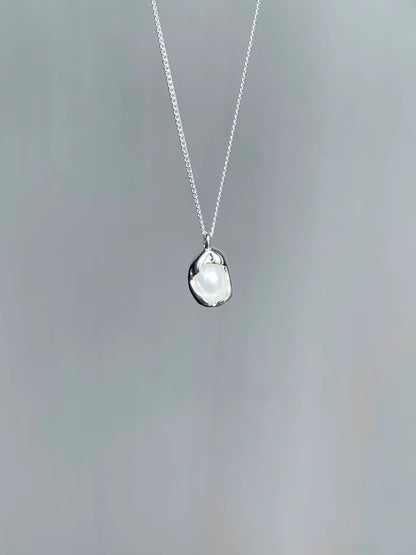 Pea Irregular Pearl Necklace for Women