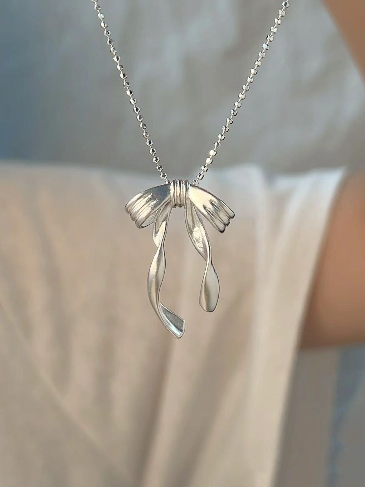 Ballet Style Bow Necklace for Women Fashion Niche Design