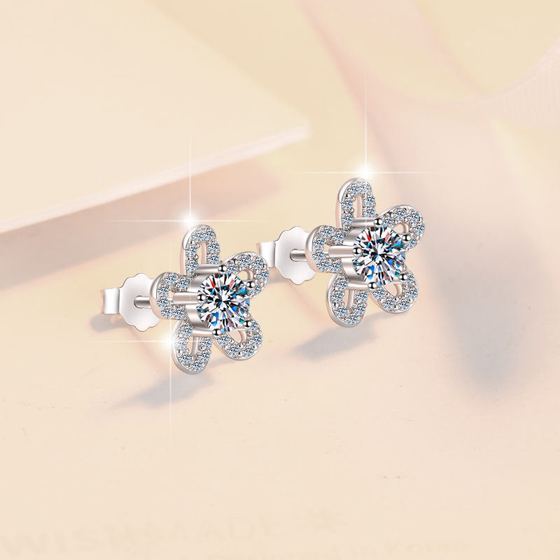 S925 Sterling Silver Earrings Floral Five-Leaf Clover Micro Pave Niche Design High-End Moissanite Women's Earrings