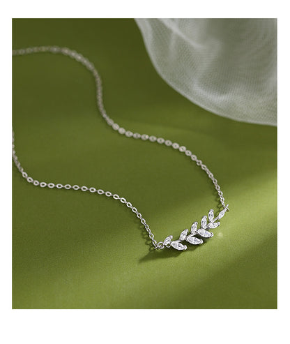 Leaf Sparkling Diamond Wheat Spike Necklace for Women