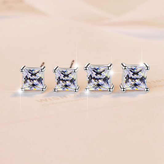 925 Sterling Silver Earrings for Women European and American Fashion Princess Square 1 Carat Moissanite Earrings