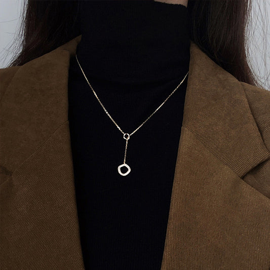 Geometric Irregular Circle Necklace for Women, Niche Design