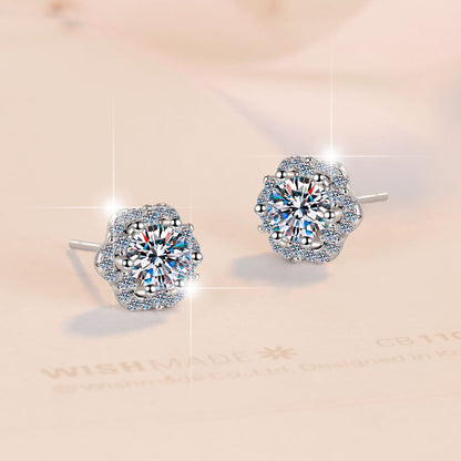 S925Sterling Silver Earrings for Women, Plum Blossom Earrings, New European and American Fashion, Cross-Border Source, Moissanite Earrings, Wholesale from Manufacturer