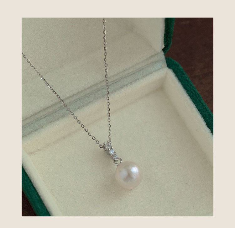 Long Strip Sparkling Diamond Pearl Necklace for Women