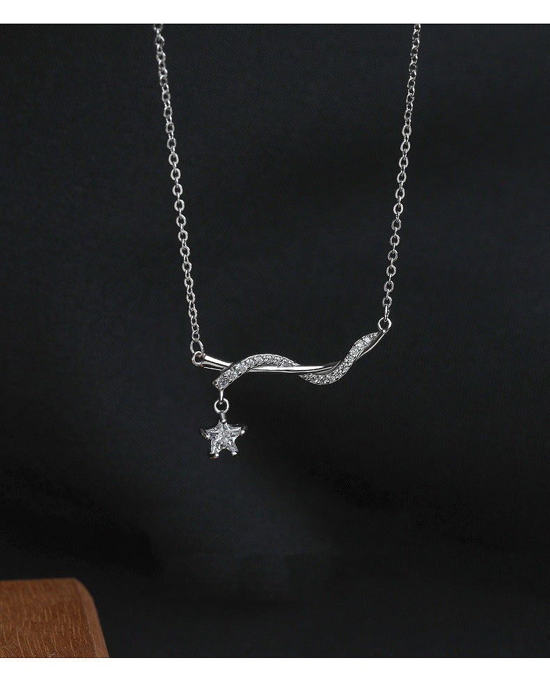 Twisted Pentagram Necklace for Women Fashionable