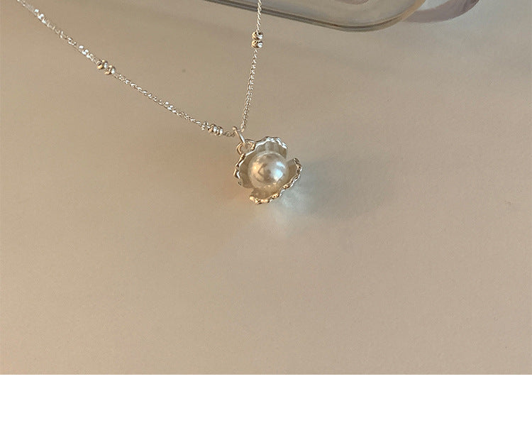 Pearl Shell Necklace for Women, Light Luxury